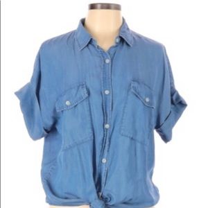 Thread & Supply Soft Blue Top sz L